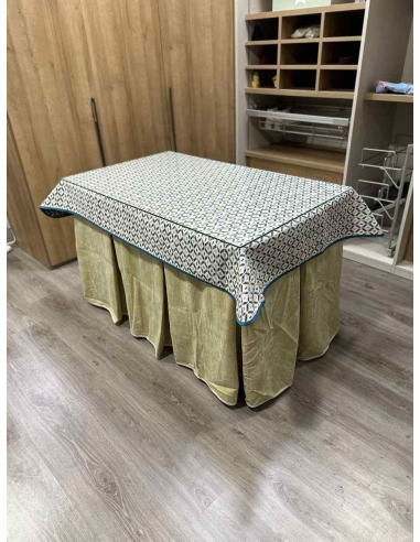 Ropa de Mesa Camilla Doble Grueso 10 Pliegues Beige con Tapete Geo