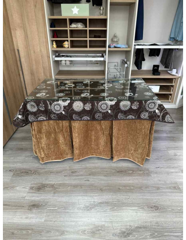 Ropa de Mesa Camilla Doble Grueso10 Pliegues Café con Tapete Mandala