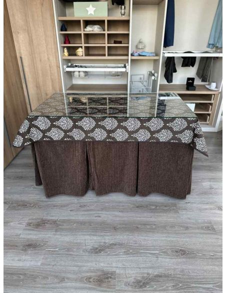 Ropa de Mesa Camilla Doble Grueso 10 Pliegues Chocolate con Tapete Acebo