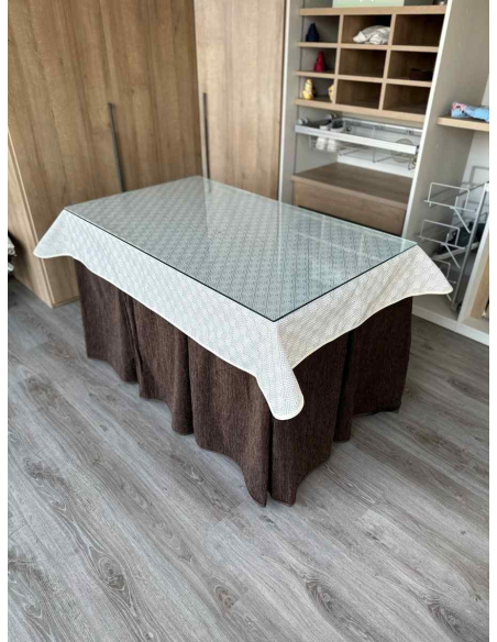 Ropa de Mesa Camilla Doble Grueso 10 Pliegues Chocolate con Tapete Crema