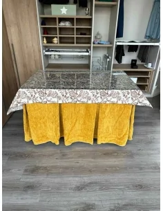 Ropa de Mesa de Camilla Doble Grueso 10 Pliegues Mostaza con Tapete Planta 2