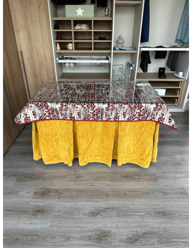 Ropa de Mesa Camilla Doble Grueso 10 Pliegues Mostaza con Tapete Mosaico