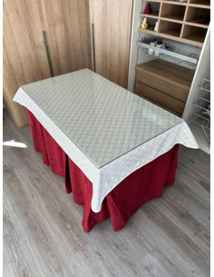 Ropa de mesa de camilla Chenilla 8 Pliegues color Rojo con Tapete Rombos