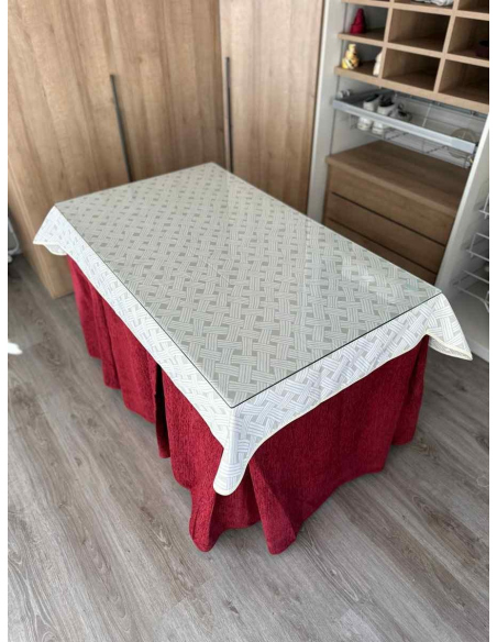 Ropa mesa camilla chenilla 8 pliegues color Rojo con Tapete Lazos