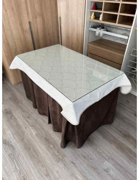 Ropa de mesa tejido Chenilla 8 Pliegues color Chocolate con Tapete Sol
