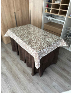 Ropa Chenilla 8 Pliegues color Chocolate con Tapete Planta