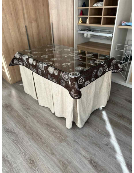 Ropa chenilla 8-10 Pliegues color Beige con Tapete Mandala