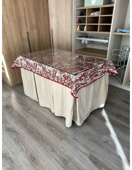 Conjunto Ropa Chenilla 8-10 Pliegues color Beige con Tapete Mosaico