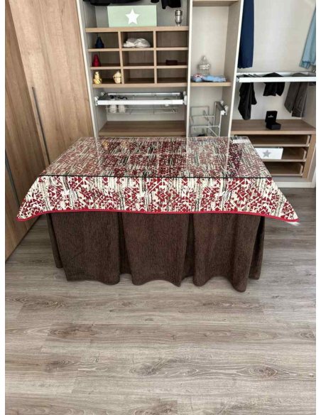Ropa chenilla 8-10 Pliegues color Chocolate con Tapete Mosaico