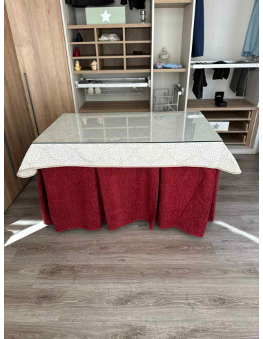 Ropa mesa camilla chenilla 8 pliegues color Rojo con Tapete Sol