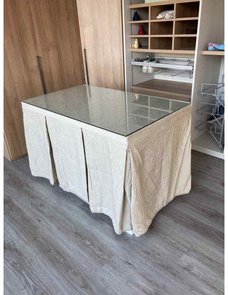 Ropa de mesa chenilla 8 pliegues color Beige