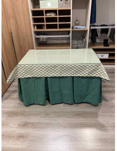 Ropa Mesa Camilla Chenilla 10 Pliegues color Verde con Tapete Libano Verde 2