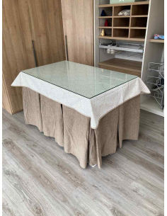 Ropa de Mesa Camilla Chenilla 10 Pliegues color Topo con Tapete Amanecer