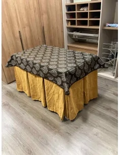Ropa de Mesa Camilla Chenilla 10 Pliegues color Mostaza con Tapete Acebo