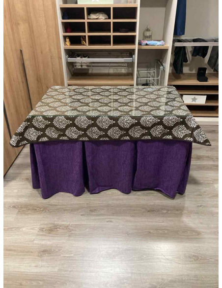 Ropa de Mesa Camilla Chenilla 10 Pliegues color Morado con Tapete Acebo