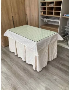 Ropa de Mesa Camilla Chenilla 10 Pliegues color Marfil con Tapete Crema
