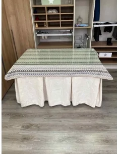 Ropa de Mesa Camilla Chenilla 10 Pliegues color Marfil con Tapete Estriado 2
