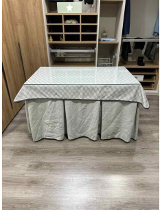 Ropa de Mesa Camilla Chenilla 10 Pliegues color Gris Claro con Tapete Rombos 2