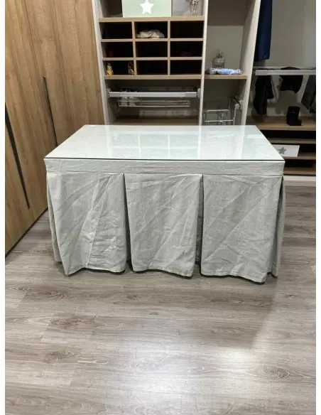 Ropa de Mesa Camilla Chenilla 10 Pliegues color Gris Claro Ropa de Mesa Camilla Chenilla 10 Pliegues color Gris Claro