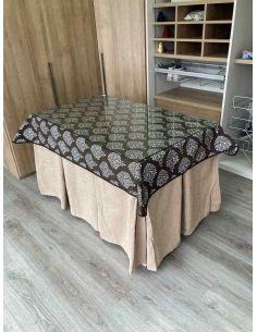 Ropa de Mesa Camilla Chenilla 10 Pliegues color Beige con Tapete Acebo