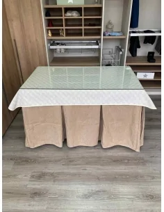 Ropa de Mesa Camilla Chenilla 10 Pliegues color Beige con Tapete Crema 2