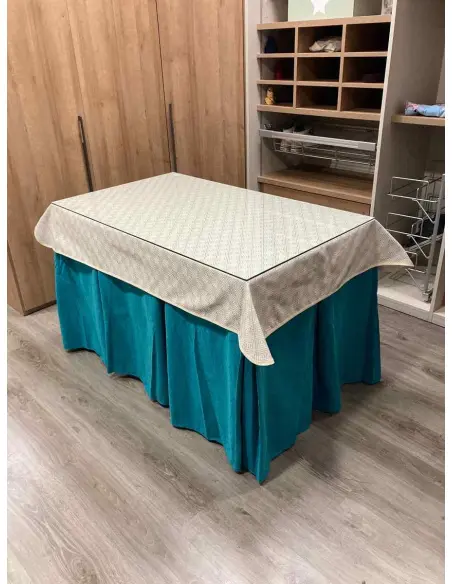 Ropa de Mesa Camilla Chenilla 10 Pliegues color Azul con Tapete Crema