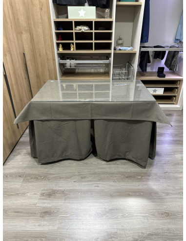 Ropa de Mesa Camilla Antimanchas Aterciopelada Triplegrueso color Chocolate con Tapete Liso Chocolate
