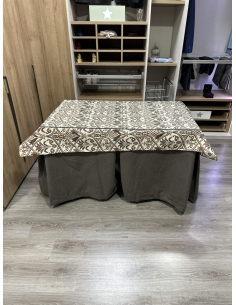 Ropa de Mesa de Camilla Antimanchas Aterciopelada Triplegrueso color Chocolate con Tapete Vintage 2