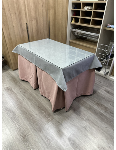 Ropa de Mesa Camilla Antimanchas Aterciopelada Triplegrueso color Rosa con Tapete Liso Gris