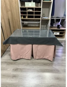 Ropa de Mesa de Camilla Antimanchas Aterciopelada Triplegrueso color Rosa con Tapete Liso Grafito 2