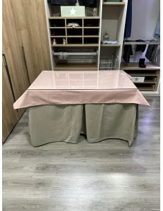 Ropa de Mesa de Camilla Antimanchas Aterciopelada Triplegrueso color Beige con Tapete Liso Rosa 2