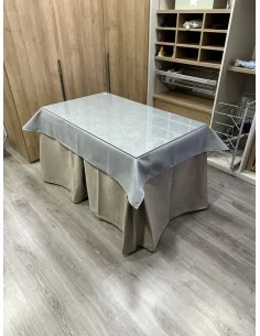 Ropa de Mesa de Camilla Antimanchas Aterciopelada Triplegrueso color Beige con Tapete Liso Gris