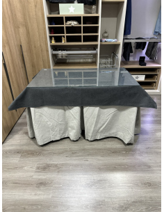 Ropa de Mesa de Camilla Antimanchas Aterciopelada Triplegrueso color Marfil con Tapete Liso Grafito 2