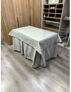 Ropa de Mesa de Camilla Antimanchas Aterciopelada Triplegrueso color Marfil con Tapete Liso Marfil