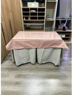 Ropa de Mesa de Camilla Antimanchas Aterciopelada Triplegrueso color Marfil con Tapete Liso Rosa 2
