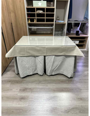 Ropa de Mesa Camilla Antimanchas Aterciopelada Triplegrueso color Marfil con Tapete Liso Beige