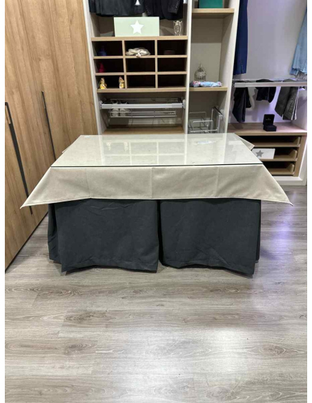 Ropa de Mesa Camilla Antimanchas Aterciopelada Triplegrueso color Grafito con Tapete Liso Beige