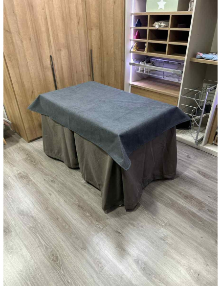 Conjunto Completo Antimanchas Aterciopelada Triplegrueso color Chocolate con Tapete Liso Grafito