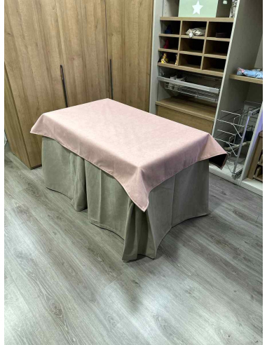 Conjunto Completo Antimanchas Aterciopelada Triplegrueso color Beige con Tapete Liso Rosa