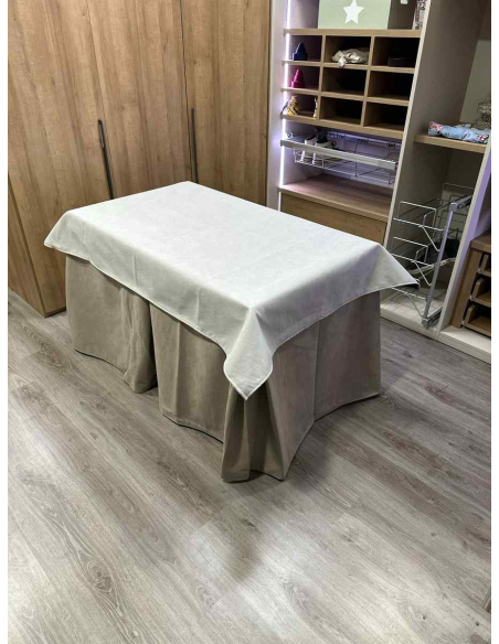 Conjunto Completo Antimanchas Aterciopelada Triplegrueso color Beige con Tapete Liso Marfil