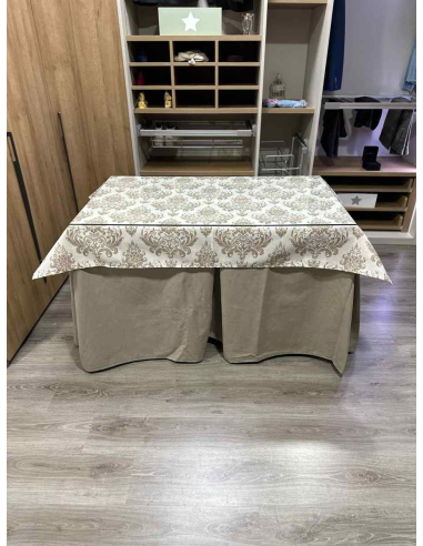 Conjunto Completo Antimanchas Aterciopelada Triplegrueso color Beige con Tapete Vintage