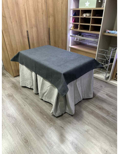 Conjunto Completo Antimanchas Aterciopelada Triplegrueso color Marfil con Tapete Liso Grafito