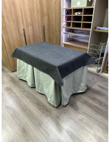 Conjunto Completo Antimanchas Aterciopelada Triplegrueso color Roca con Tapete Liso Grafito