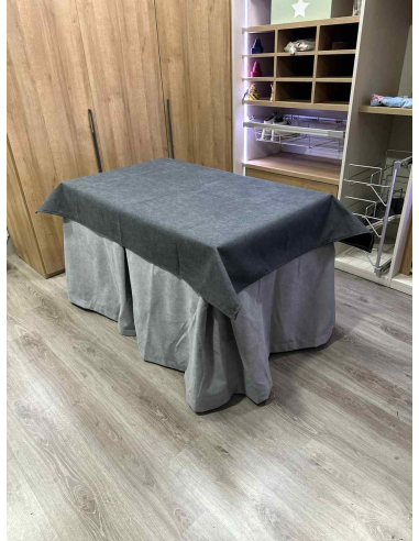 Conjunto Completa Antimanchas Aterciopelada Triplegrueso color Gris con Tapete Liso Grafito