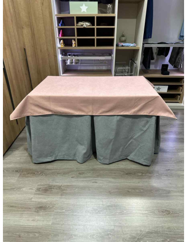 Conjunto Completo Antimanchas Aterciopelada Triplegrueso color Gris con Tapete Liso Rosa