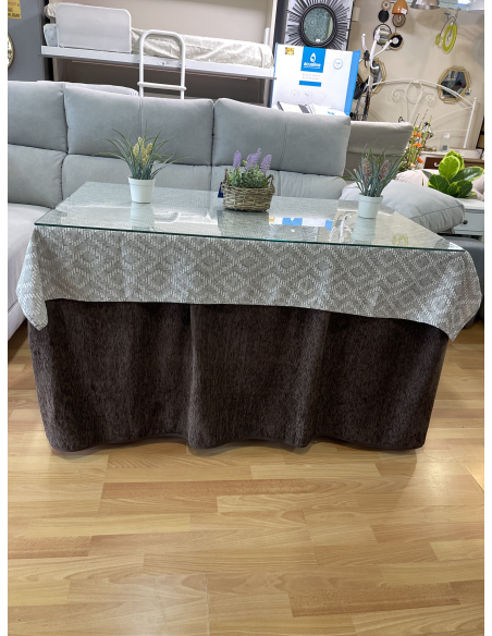 Conjunto Completo Chenilla Eco 8 Pliegues color Chocolate (incluye tapete)