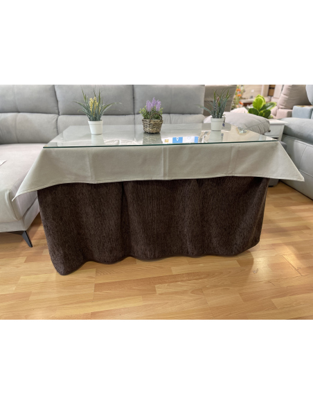 Conjunto Completo Chenilla Eco 8 Pliegues color Chocolate con tapete antimanchas luxe liso