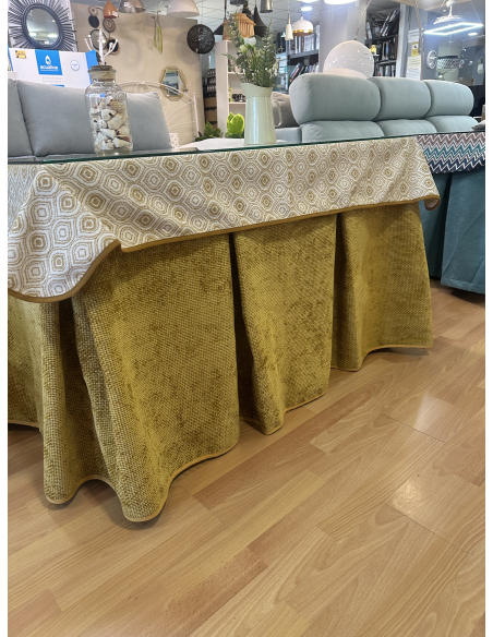 Ropa de Mesa Camilla Tejido Rústico Terciopelo Elegante Extragrueso color Mostaza (incluye tapete)