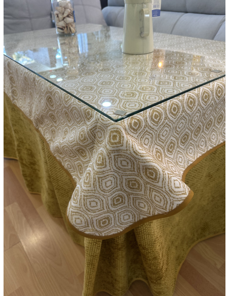 Ropa de Mesa Camilla Tejido Rústico Terciopelo Elegante Extragrueso color Mostaza (incluye tapete)