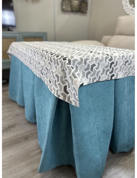 Ropa de Mesa Camilla Antimanchas Aterciopelada Triple Grueso Reforzada 10 pliegues Kumar Verde con Tapete Prisma Covac